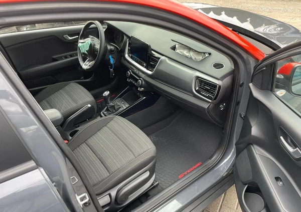 Kia Stonic cena 18900 przebieg: 44000, rok produkcji 2021 z Świętochłowice małe 211
